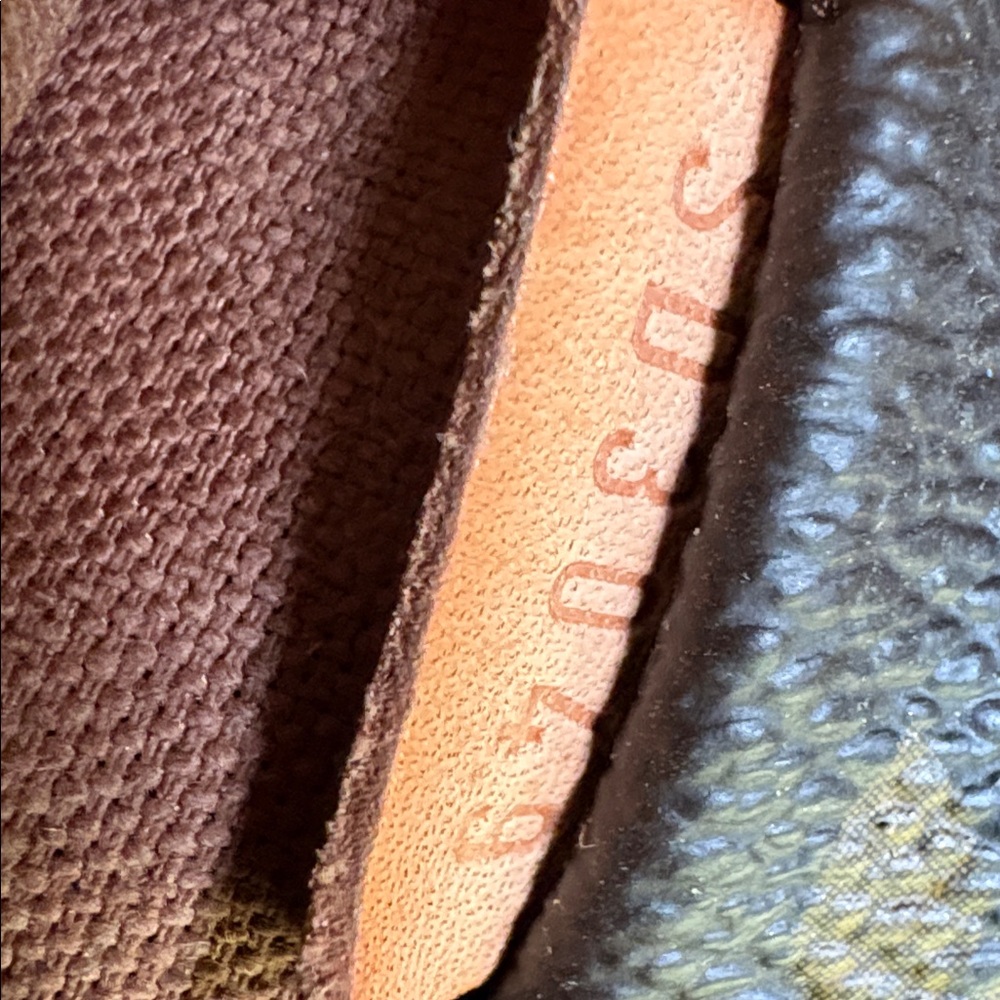 MM Monogram - Picture 12 of 12